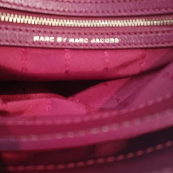 SOLD! Marc by Marc Jacobs Handbag - Picture 5 of 6